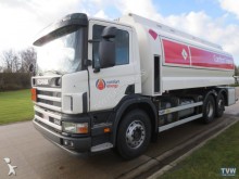 camion cisterna Scania