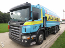 camion cisterna Scania