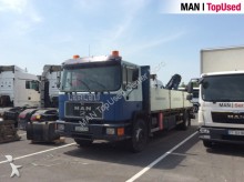 camion plateau ridelles MAN