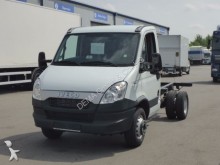 camion châssis Iveco
