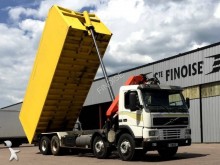 camion benne Volvo