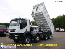camión volquete Iveco