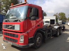 camion polybenne Volvo