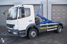camion polybenne Mercedes