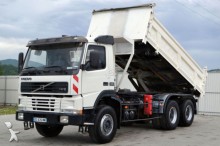 camion ribaltabile Volvo