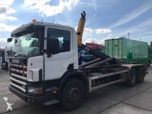 camión portacontenedores Scania