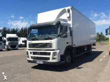 camión Volvo FM9 260