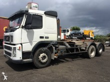 camion polybenne Volvo