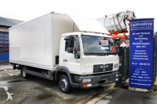 camion furgone MAN
