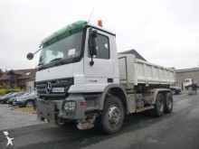 camion benne Mercedes