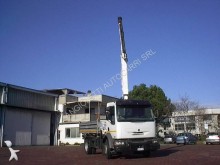 camion ribaltabile trilaterale usato