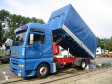 camion ribaltabile trasporto cereali MAN