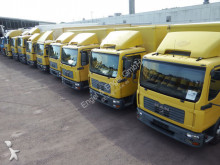 camion furgone MAN