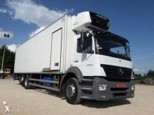 camión Mercedes Axor 2533
