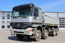 camion benne Mercedes
