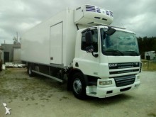 camión DAF CF75 310