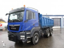 camion tri-benne MAN
