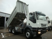 camión volquete Iveco