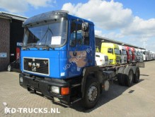 camión MAN 24 372 6X4 full steel ZF