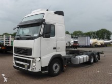camion porte containers Volvo