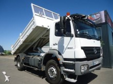 camion ribaltabile Mercedes
