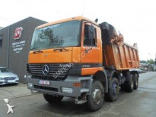 camion benne Mercedes