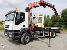 camion piattaforma standard Iveco
