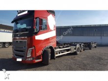 camion châssis Volvo