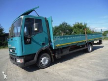 camion plateau ridelles Iveco