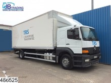 camión Mercedes Atego 1823 BDF, Manual