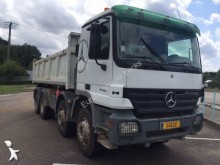 camion bi-benne Mercedes