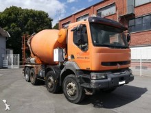camión hormigón cuba / Mezclador Renault