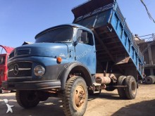 camión volquete para cereal Mercedes