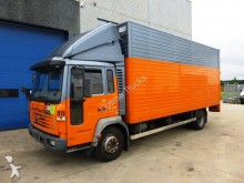 camion fourgon Volvo
