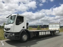 camión caja abierta transporta gas Renault