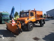 Unimog U 1750 Schneeschild+Streuer Hydraulik/Zapfwelle