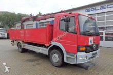 camión Mercedes Atego 1223 4x2 Euro3 Pritsche Kran HIAB 085 Funk