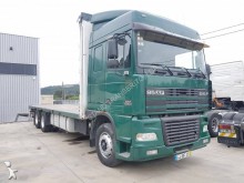 camión caja abierta DAF
