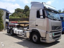 camión chasis Volvo