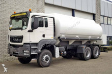 camion citerne MAN