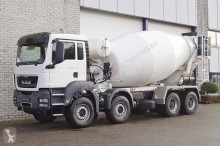 camion béton toupie / Malaxeur MAN