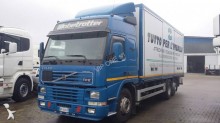camión furgón Volvo