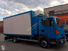 Nissan mono temperature refrigerated truck