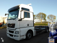 MAN container truck