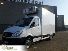 used mono temperature refrigerated truck