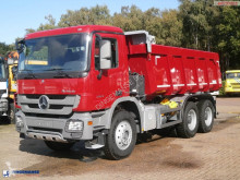 camion benne Mercedes