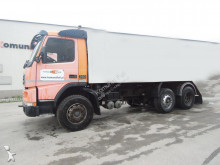 camion Volvo FM7
