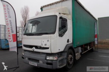 Renault tautliner truck