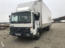 Volvo FL12 220 truck