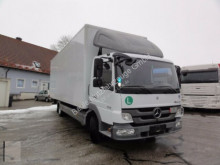 camião furgão Mercedes